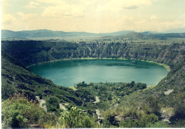 Laguna y cráter de Aljojuca