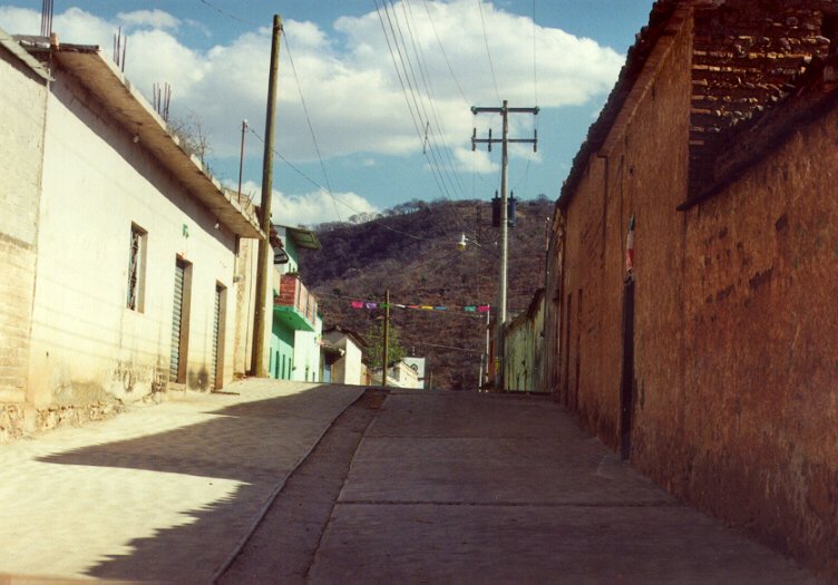 Vista Interior de la Cabecera Municipal de Chila de la Sal