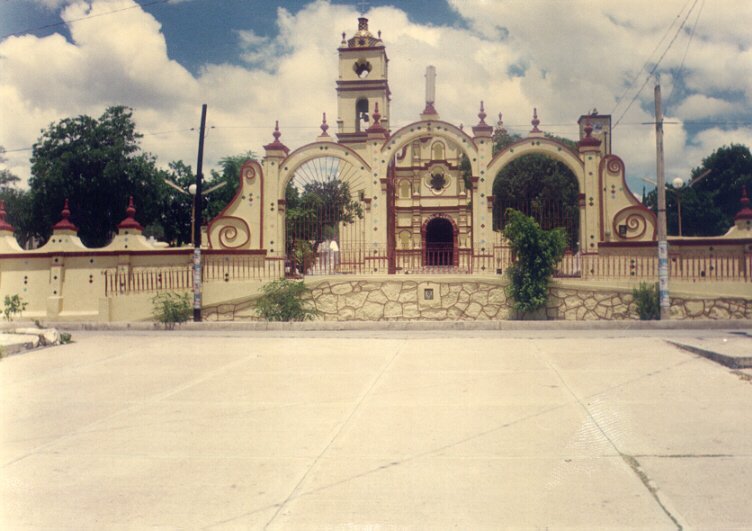 Iglesia del Señor del Calvario en Petlalcingo, Pue.
