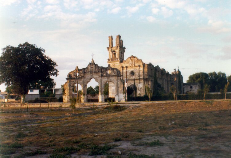 Ex-Convento Franciscano en Quecholac, Puebla