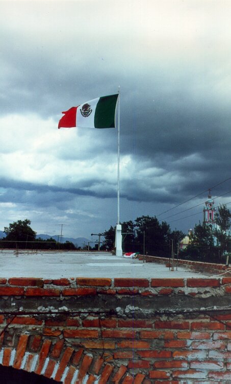 Asta Bandera del Palacio Municipal de Santo Tomás Hueyotlipan, Pue.