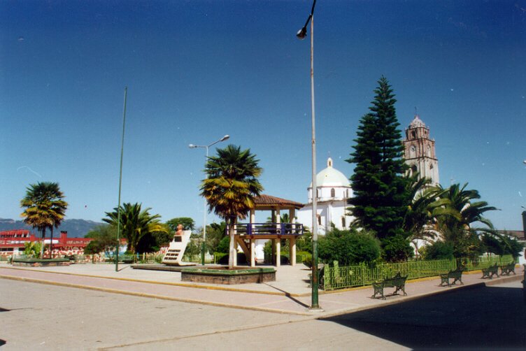 Zócalo de Teteles de Ávila Castillo, Pue.